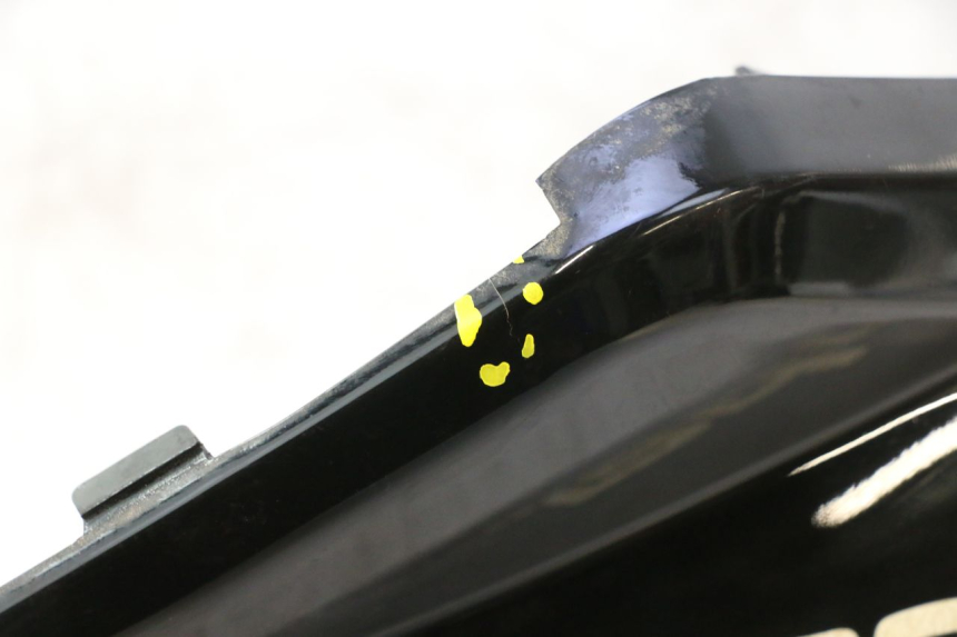 photo de FLANCO TRASEIRO DIREITO KYMCO SUPER 8 2T 50 (2007 - 2013) - Ampliação dos componentes