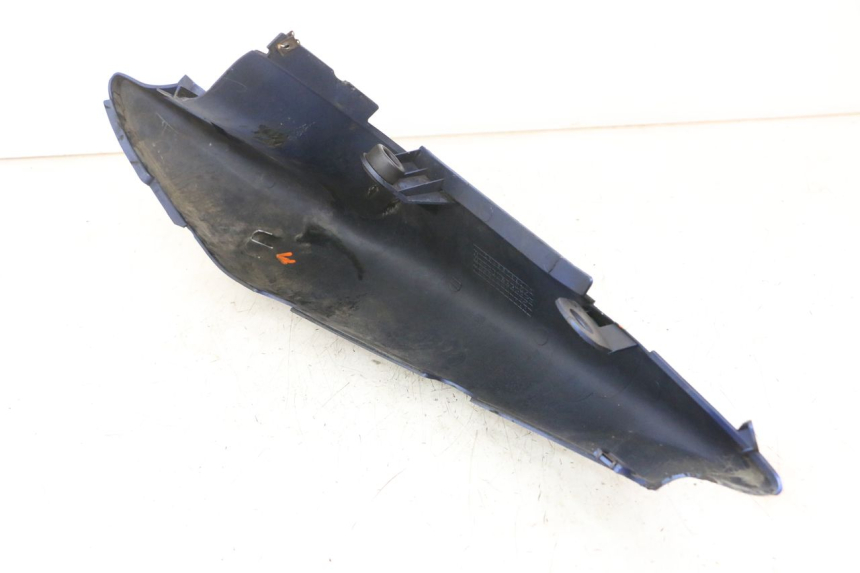 photo de LATERAL TRASEIRO DIREITO SUZUKI SV S 650 (1999 - 2002) - Detalhe da peça