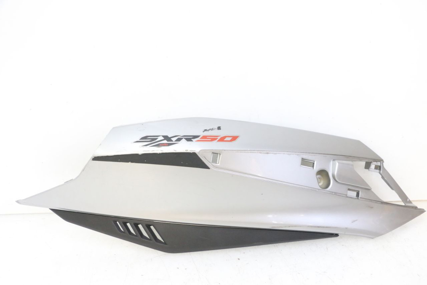 photo de LATERAL TRASEIRO DIREITO APRILIA SXR 50 (2021 - 2023) - Vista principal