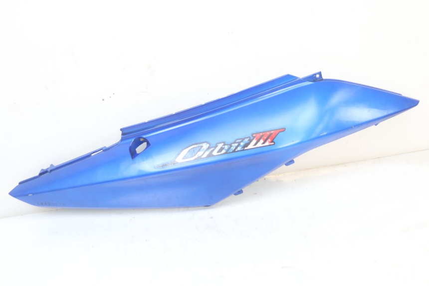 photo de LATERAL TRASEIRO DIREITO SYM ORBIT III 3 4T 50 (2018 - 2021) - Detalhe da peça