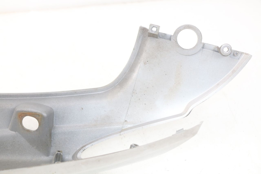 photo de LATERAL TRASEIRO DIREITO SYM SYMPHONY 50 (2009 - 2015) - Detalhe da peça