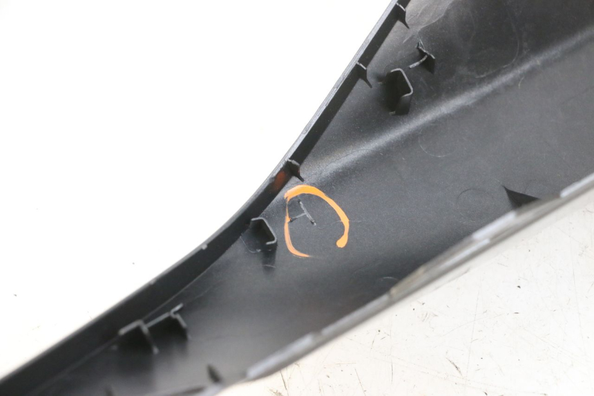photo de LATERAL TRASEIRO DIREITO YAMAHA TRICITY 300 (2020 - 2024) - Ampliação técnica