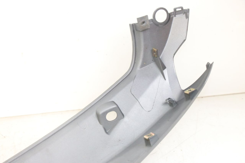 photo de LATERAL TRASEIRO DIREITO PEUGEOT TWEET 4T 50 (2014 - 2019) - Outro ângulo de visão