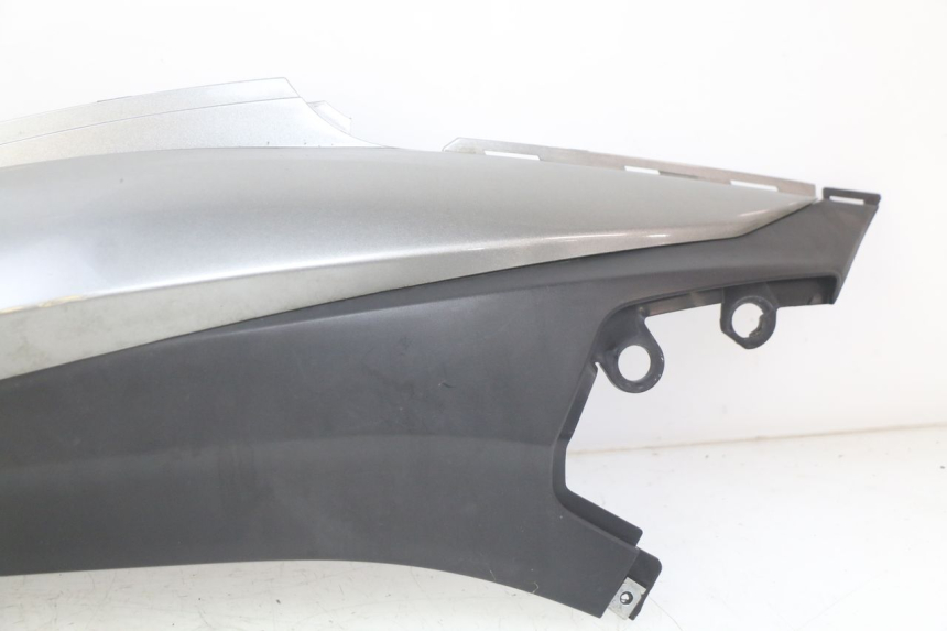 photo de LATERAL TRASEIRO DIREITO HONDA VISION NSC R 50 (2013 - 2015) - Marcações e referências