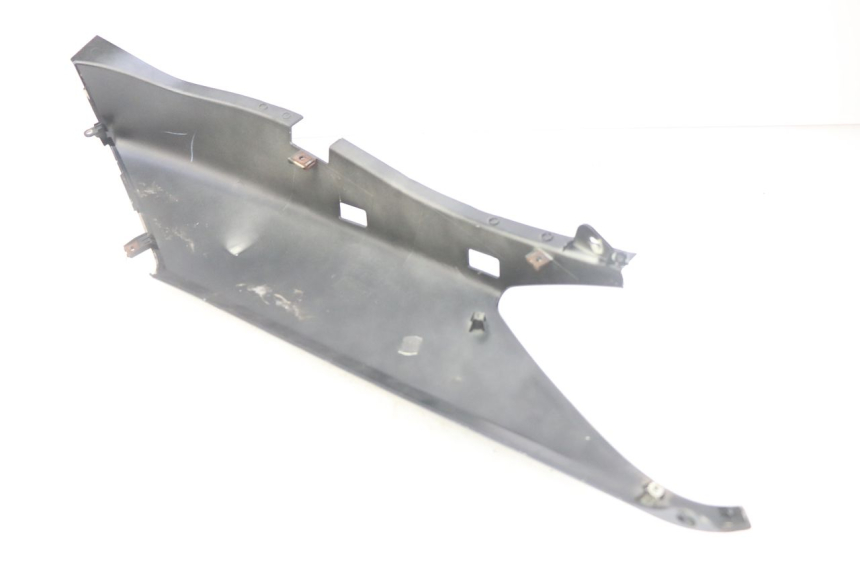 photo de LATERAL TRASEIRO DIREITO YAMAHA XMAX X-MAX 125 (2006 - 2009) - Detalhe da peça