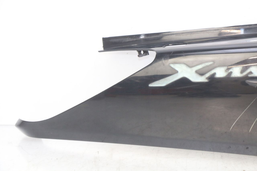 photo de LATERAL TRASEIRO DIREITO YAMAHA XMAX X-MAX 125 (2006 - 2009) - Marcações e referências