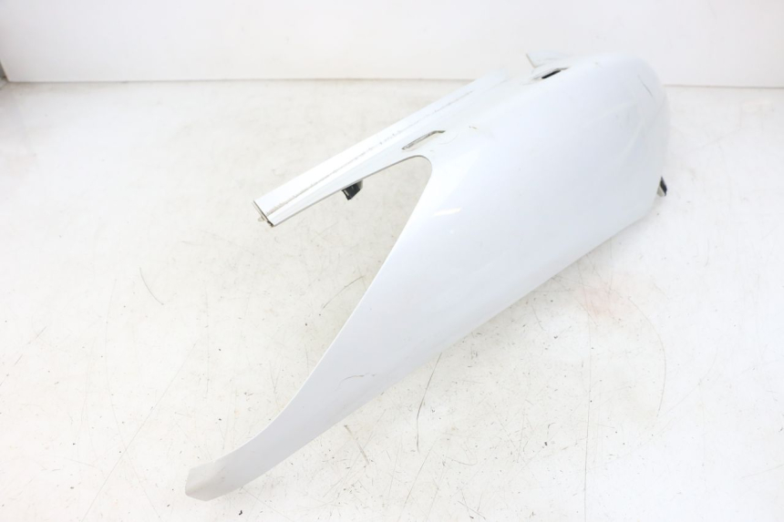 photo de LATERAL TRASEIRO DIREITO YAMAHA X-MAX XMAX 250 (2006 - 2009) - Pontos de fixação