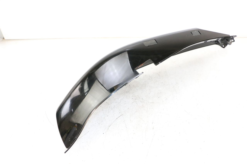 photo de LATERAL TRASEIRO DIREITO YAMAHA XMAX X-MAX 125 (2006 - 2009) - Estado da superfície