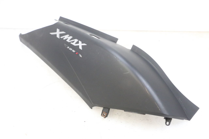 photo de LATERAL TRASEIRO DIREITO YAMAHA XMAX X-MAX 125 (2006 - 2009) - Outro ângulo de visão
