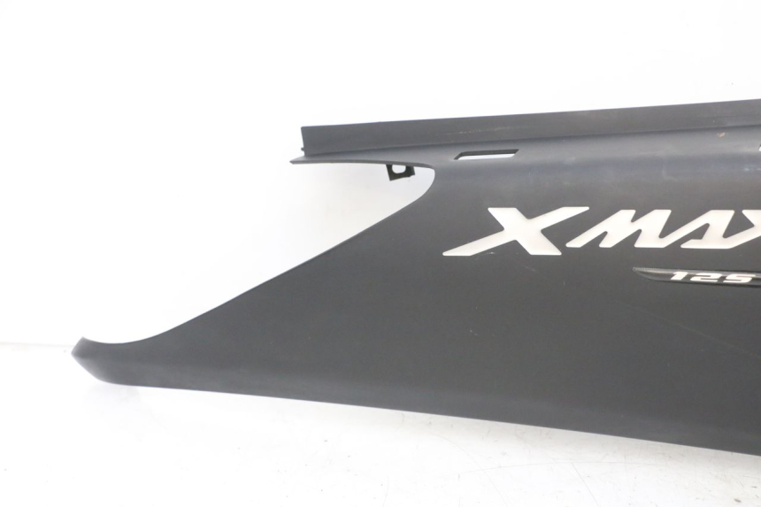 photo de LATERAL TRASEIRO DIREITO YAMAHA XMAX X-MAX 125 (2006 - 2009) - Estado da superfície