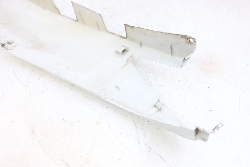 photo de LATERAL TRASEIRO DIREITO YAMAHA X-MAX XMAX 125 (2010 - 2013) - Ampliação técnica