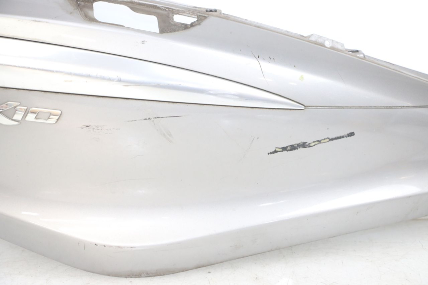 photo de LATERAL TRASEIRO DIREITO PIAGGIO X10 125 (2012 - 2017) - Vista de perto