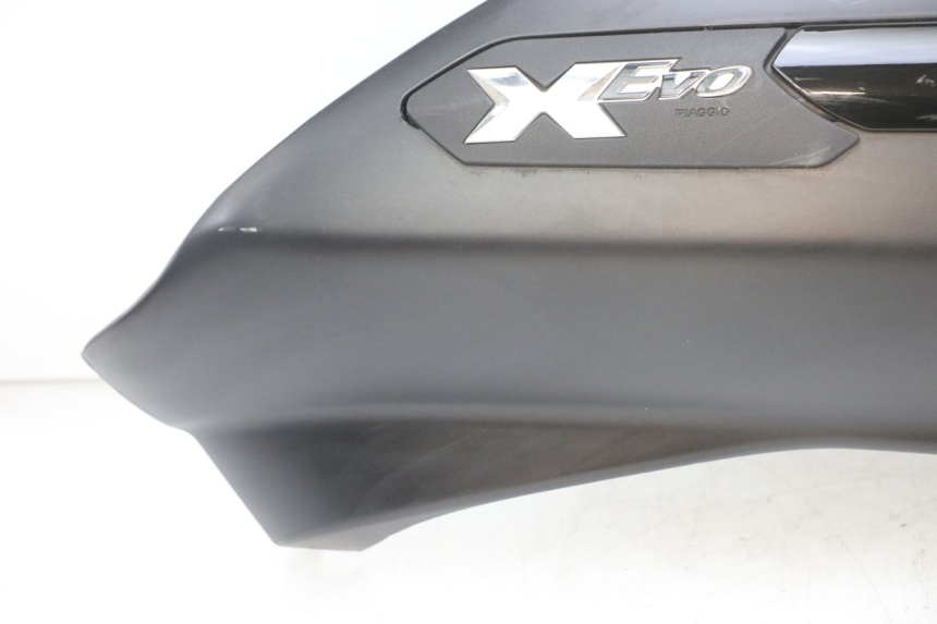 photo de LATERAL TRASEIRO DIREITO PIAGGIO XEVO - X EVO 125 (2007 - 2017) - Ampliação dos componentes