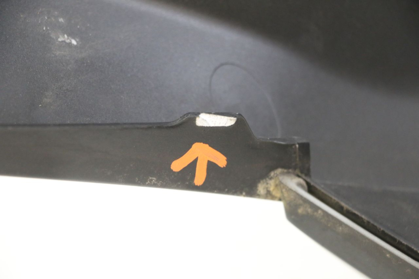 photo de LATERAL TRASEIRO DIREITO PIAGGIO XEVO - X EVO 125 (2007 - 2017) - Outro ângulo de visão