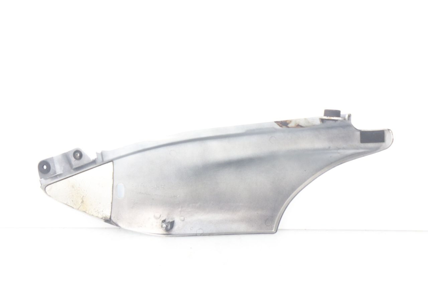 photo de LATERAL TRASEIRO DIREITO SUZUKI XF FREEWIND 650 (1997 - 2003) - Detalhe da peça