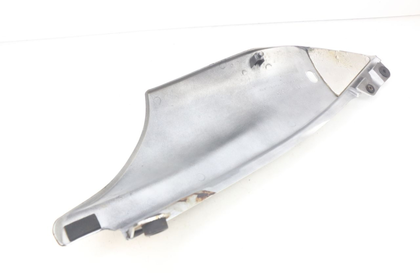photo de LATERAL TRASEIRO DIREITO SUZUKI XF FREEWIND 650 (1997 - 2003) - Outro ângulo de visão