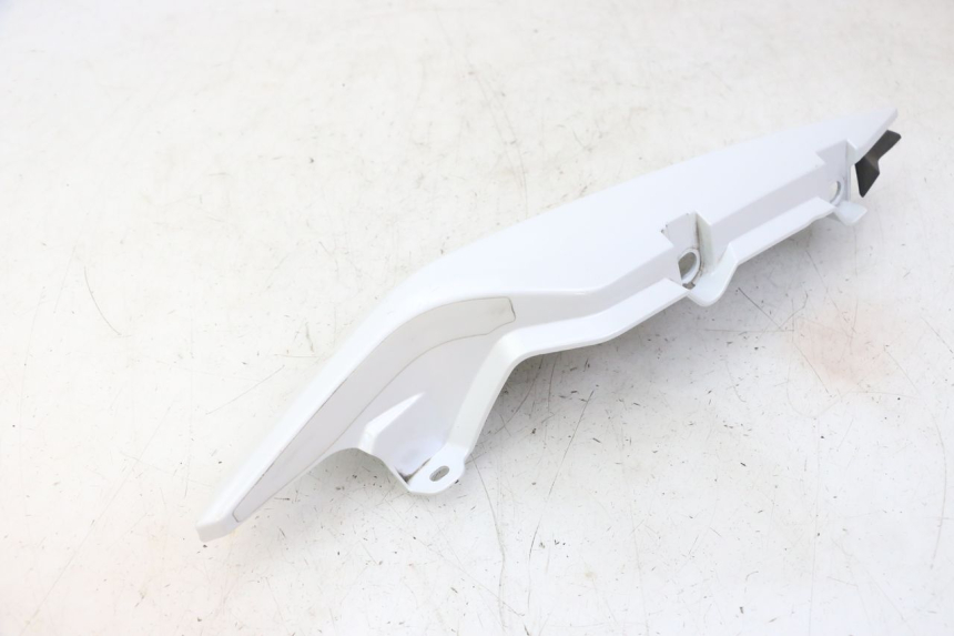 photo de LATERAL TRASEIRO DIREITO YAMAHA XJ6 ABS 600 (2008 - 2016) - Marcações e referências