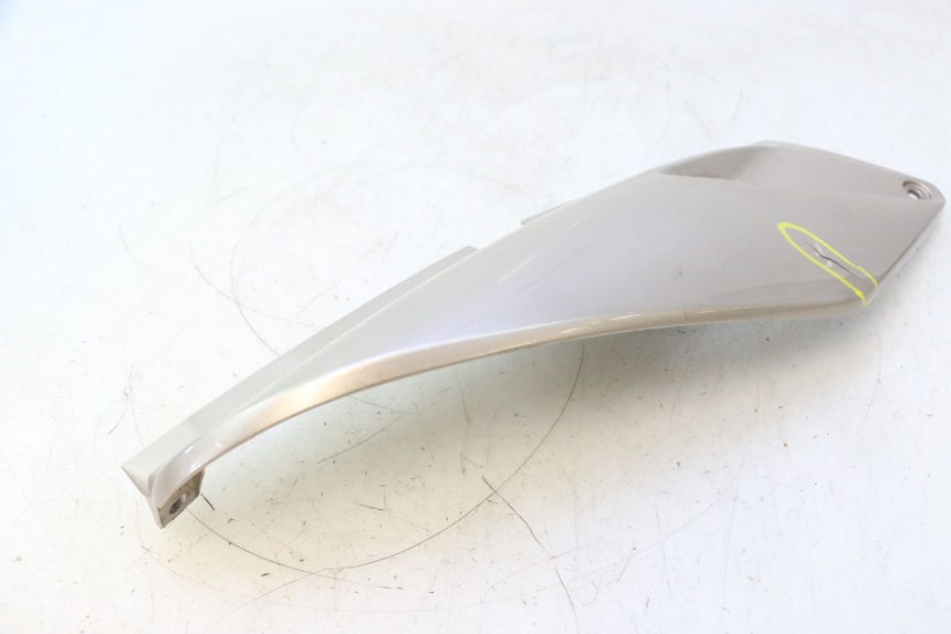 photo de LADO TRASEIRO DIREITO HONDA XLV VARADERO 125 (2007 - 2012) - Peça verificada