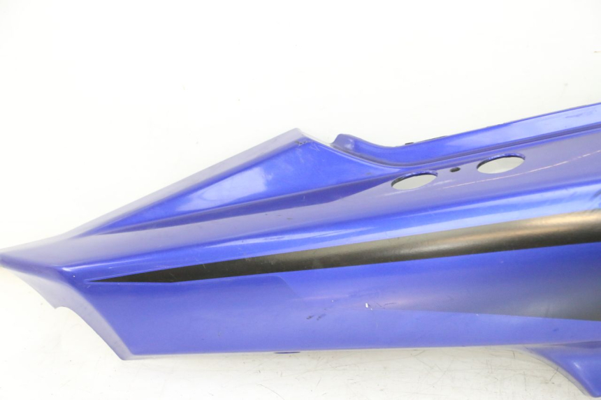 photo de LATERAL TRASEIRO DIREITO YAMAHA FZS FAZER 600 (2001 - 2003) - Estado da superfície