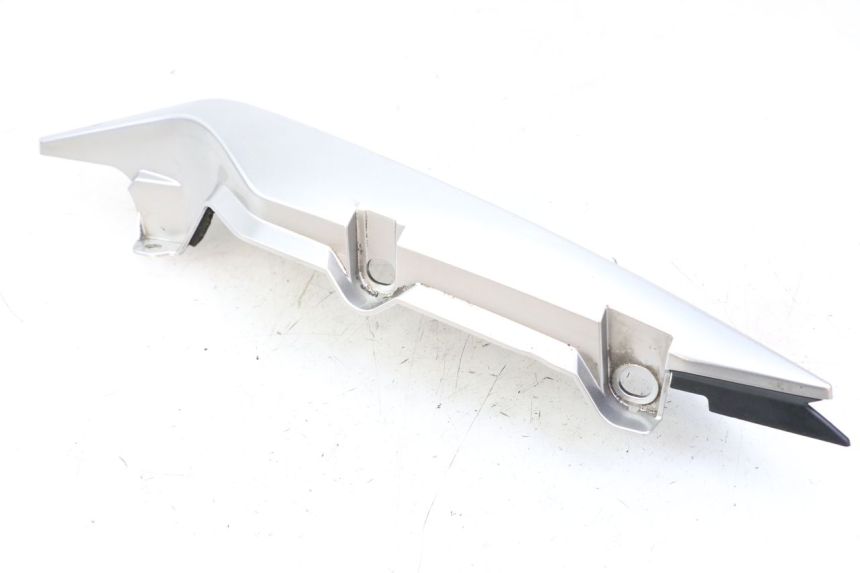 photo de LATERAL TRASEIRO DIREITO YAMAHA XJ6 600 (2008 - 2016) - Peça verificada
