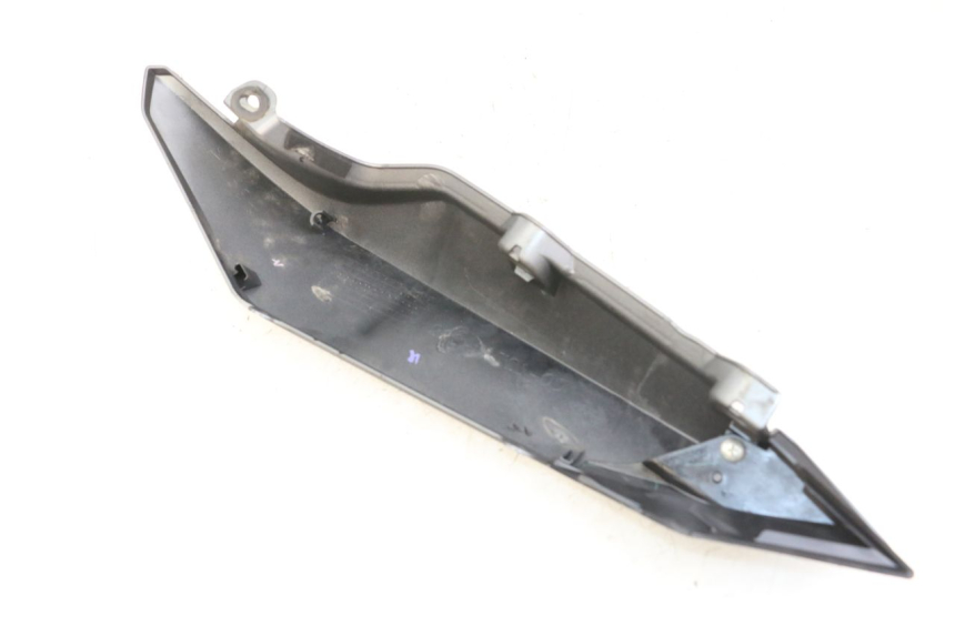 photo de LATERAL TRASEIRO DIREITO YAMAHA XJ6 ABS 600 (2008 - 2016) - Outro ângulo de visão