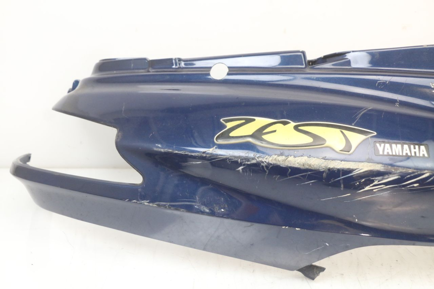 photo de LATERAL TRASEIRO DIREITO YAMAHA YE ZEST 50 (1992 - 1998) - Zoom do estado de desgaste