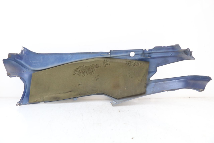 photo de LATERAL TRASEIRO DIREITO YAMAHA YE ZEST 50 (1992 - 1998) - Ampliação técnica