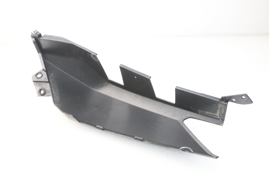 photo de LATERAL TRASEIRO DIREITO YAMAHA YP X-MAX XMAX 400 (2014 - 2017) - Pontos de fixação