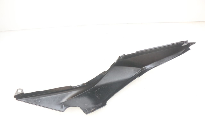 photo de LATERAL TRASEIRO DIREITO KAWASAKI Z 650 (2016 - 2019) - Vista geral