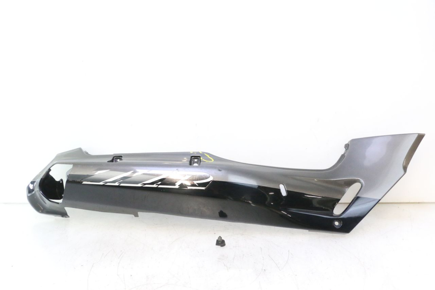 photo de LADO TRASEIRO DIREITO KAWASAKI ZZR 600 (1995 - 2004) - Vista principal
