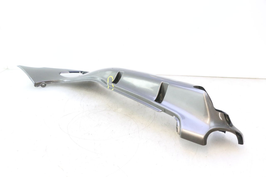 photo de LADO TRASEIRO DIREITO KAWASAKI ZZR 600 (1995 - 2004) - Peça verificada