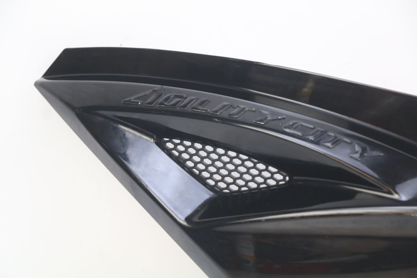 photo de LATERAL TRASEIRO ESQUERDO KYMCO AGILITY 16+ 4T 50 (2018 - 2023) - Ampliação dos componentes