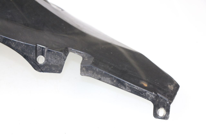 photo de LATERAL TRASEIRO ESQUERDO JONWAY AZTRAL 125 (2008 - 2017) - Detalhes característicos