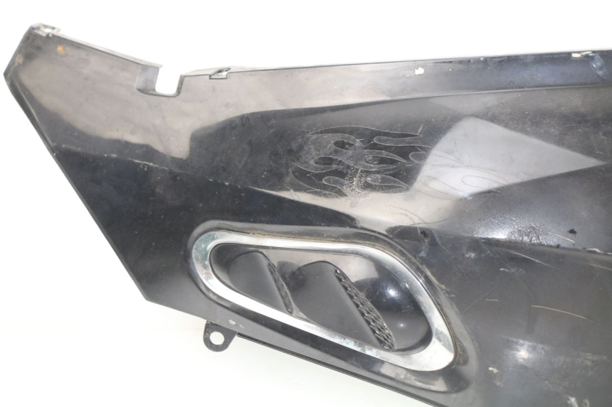 photo de LATERAL TRASEIRO ESQUERDO JONWAY AZTRAL 125 (2008 - 2017) - Estrutura - ampliação
