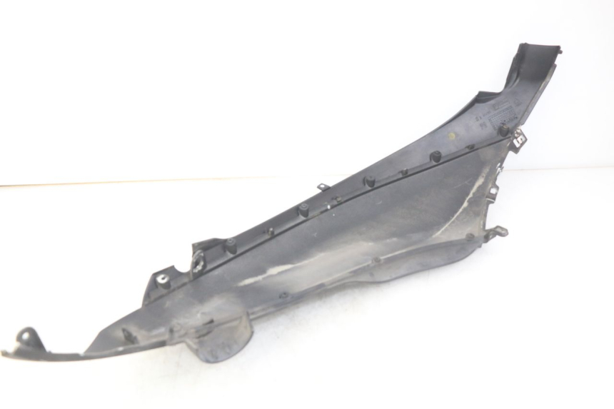 photo de LATERAL TRASEIRO ESQUERDO PIAGGIO BEVERLY 125 (2010 - 2015) - Outro ângulo de visão