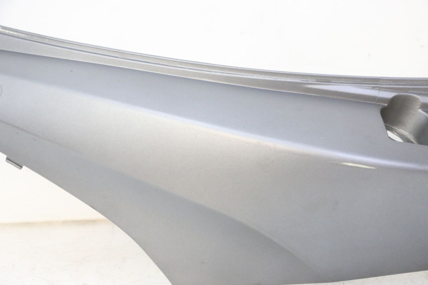photo de LATERAL TRASEIRO ESQUERDO MOTRON BREEZY 4T 50 (2021 - 2025) - Detalhes característicos