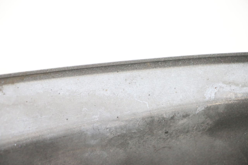 photo de LATERAL TRASEIRO ESQUERDO SUZUKI BURGMAN 125 (2007 - 2014) - Detalhe da peça