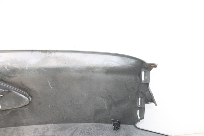 photo de LATERAL TRASEIRO ESQUERDO SUZUKI BURGMAN 125 (2007 - 2014) - Outro ângulo de visão