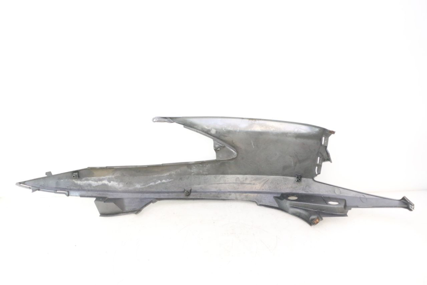 photo de LATERAL TRASEIRO ESQUERDO SUZUKI BURGMAN 125 (2007 - 2014) - Estado da superfície