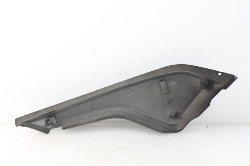 photo de LATERAL TRASEIRO ESQUERDO YAMAHA BW'S BWS 125 (2010 - 2013) - Outro ângulo de visão