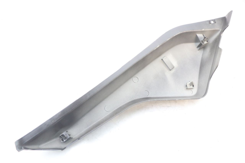 photo de LATERAL TRASEIRO ESQUERDO YAMAHA BW'S BWS 125 (2010 - 2013) - Estado da superfície