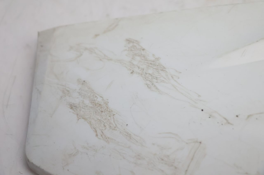 photo de PAINEL LATERAL TRASEIRO ESQUERDO HONDA CRF CR-F 125 (2020 - 2021) - Detalhe da peça