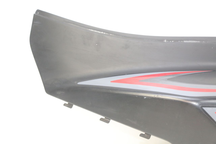 photo de LATERAL TRASEIRO ESQUERDO SYM CROX 4T 50 (2016 - 2023) - Pontos de fixação