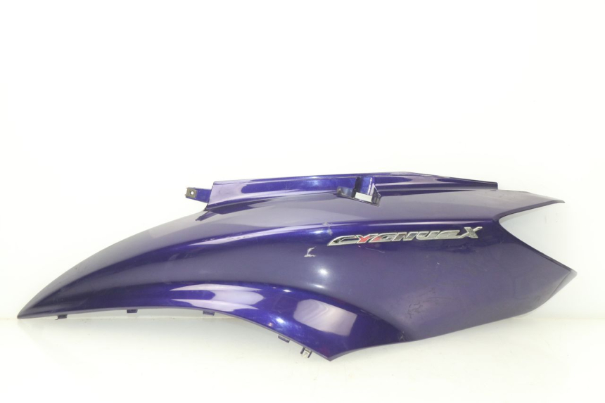 photo de LATERAL TRASEIRO ESQUERDO YAMAHA CYGNUS X 125 (2004 - 2007) - Vista principal