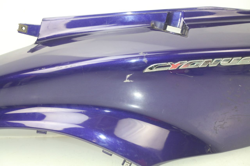 photo de LATERAL TRASEIRO ESQUERDO YAMAHA CYGNUS X 125 (2004 - 2007) - Estado da superfície