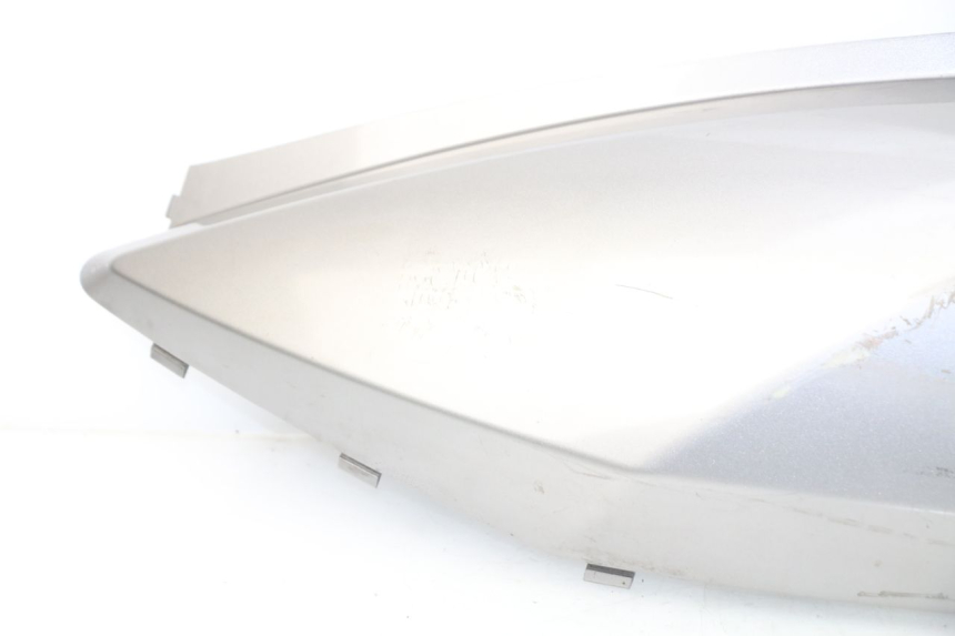 photo de LATERAL TRASEIRO ESQUERDO KYMCO DINK STREET 125 (2009 - 2014) - Peça verificada