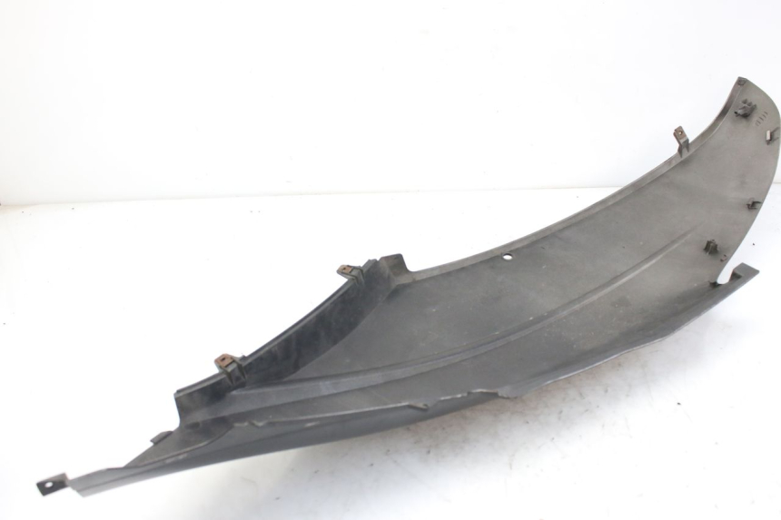 photo de LATERAL TRASEIRO ESQUERDO HONDA FES S-WING SWING ABS 125 (2007 - 2015) - Vista geral