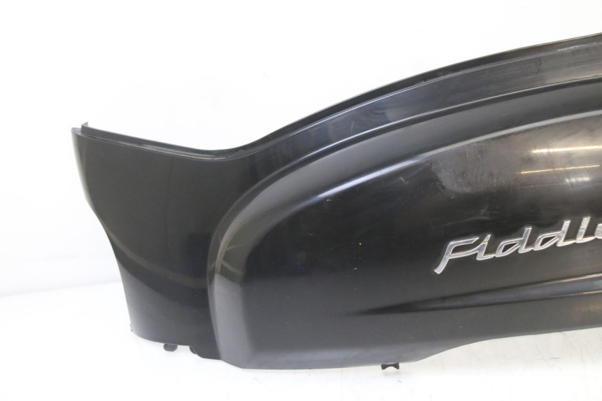 photo de LATERAL TRASEIRO ESQUERDO SYM FIDDLE 2 S 125 (2012 - 2014) - Detalhe da peça