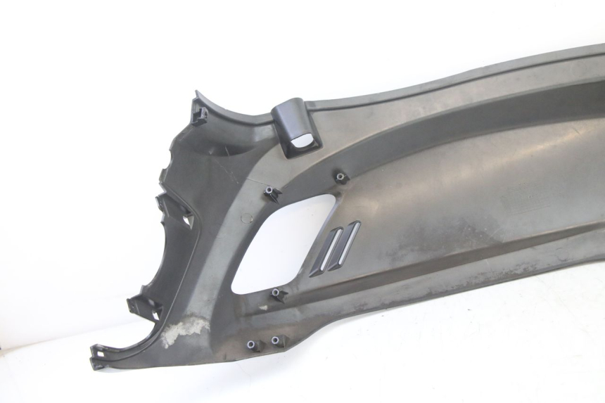 photo de LATERAL TRASEIRO ESQUERDO SYM FIDDLE 2 S 125 (2012 - 2014) - Estado da superfície