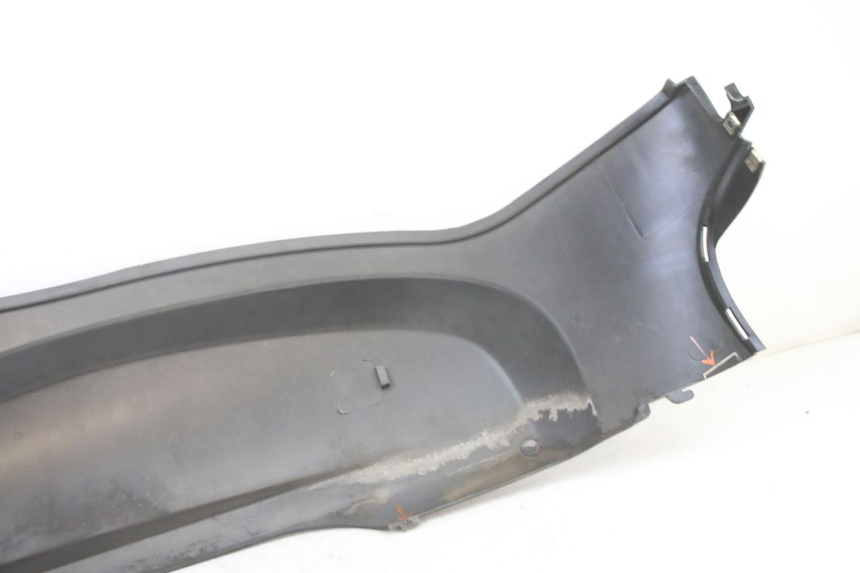 photo de LATERAL TRASEIRO ESQUERDO SYM FIDDLE 2 S 125 (2012 - 2014) - Peça verificada